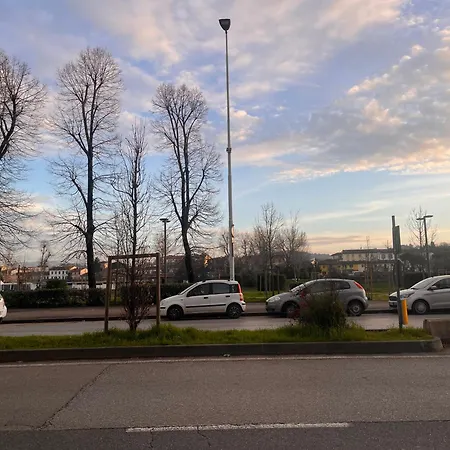 アパート Zanardelli Bright Flat フィレンツェ